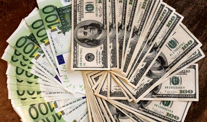 نرخ ارز در بازارهای مختلف 11 تیرماه/ دلار کاهشی شد