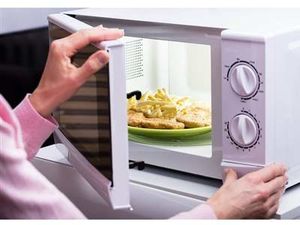 19 ترفند طلایی برای افزایش طول عمر مایکروفر