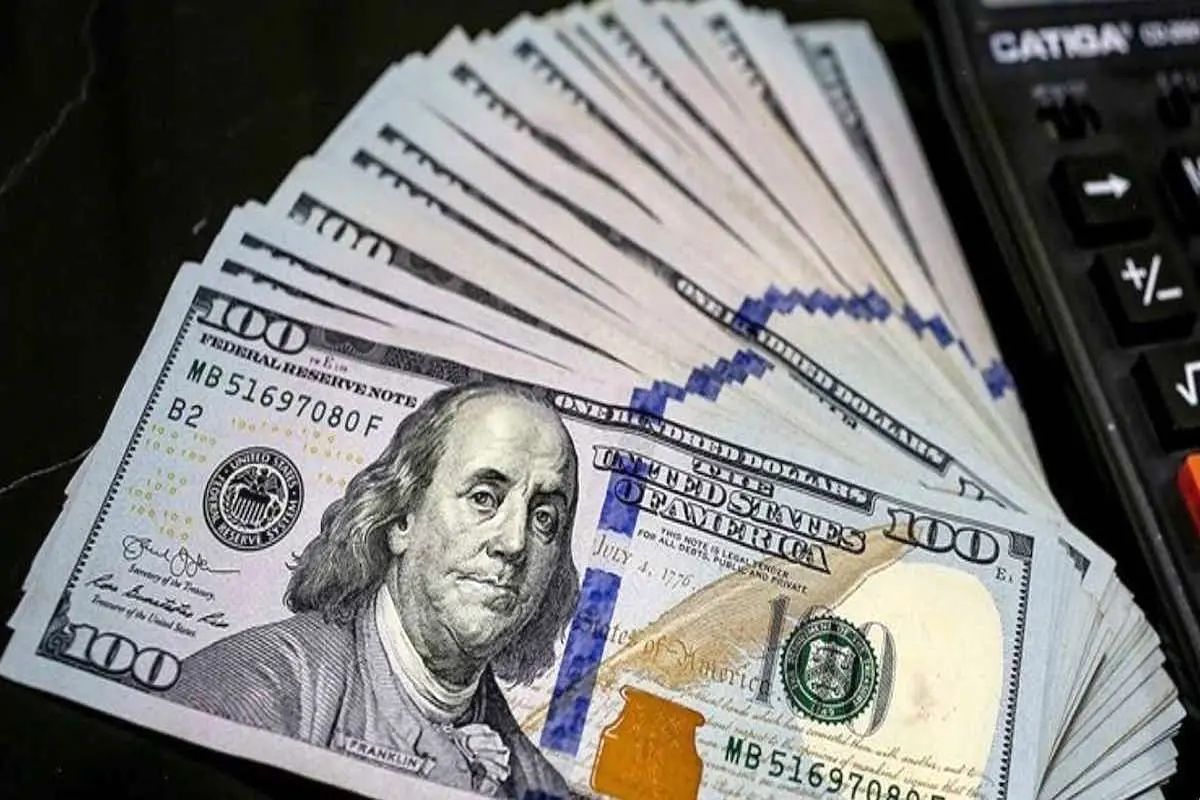 سه سناریوی پیشبینی قیمت دلار تا پایان سال ۱۴۰۴